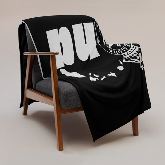 Crown of Aloha Maluhia Kapa Moe (Throw/Blanket) – 60" x 80"