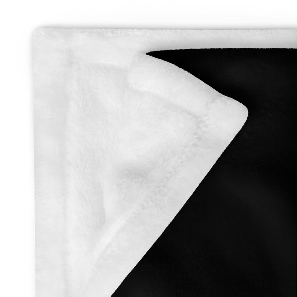 Crown of Aloha Maluhia Kapa Moe (Throw/Blanket) – 60" x 80"